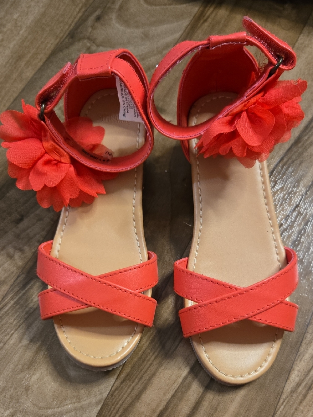 Red Women's Strappy Floral Accent Sandals